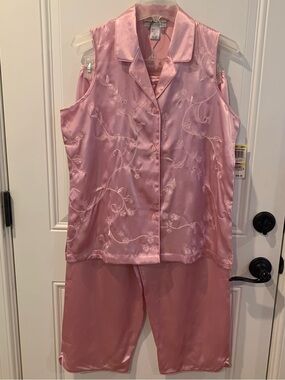 Morgan Taylor Pink Satin Embroidered Sleeveless Pajama Set
